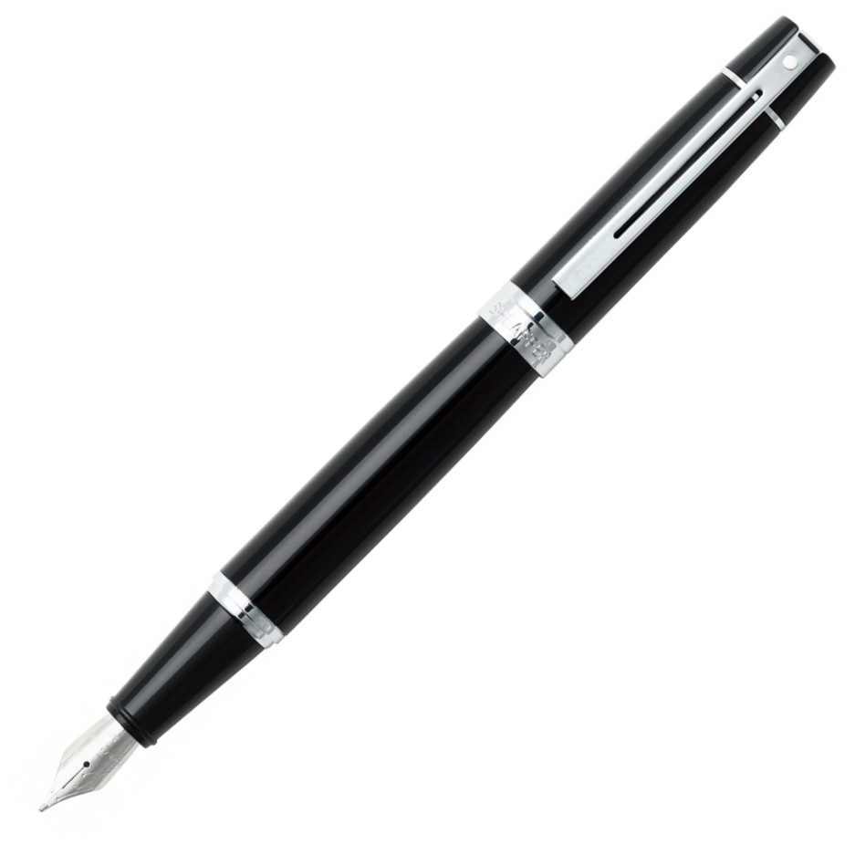 Sheaffer 300 Fountain Pen - Gloss Black Chrome Trim