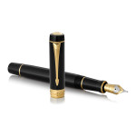 Parker Duofold Classic Fountain Pen - Centennial Black Gold Trim - Picture 2