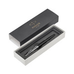 Parker Jotter Ballpoint Pen - Bond Street Black Chrome Trim - Picture 2