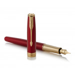 Parker Sonnet Fountain Pen - Red Satin Gold Trim with Solid 18K Gold Nib - Picture 2