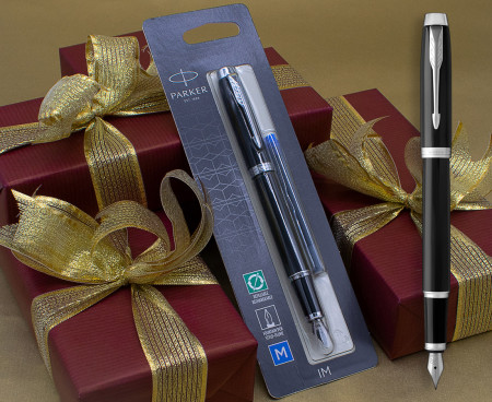 Parker IM Fountain Pen - Gloss Black Chrome Trim (Blister Packaging)