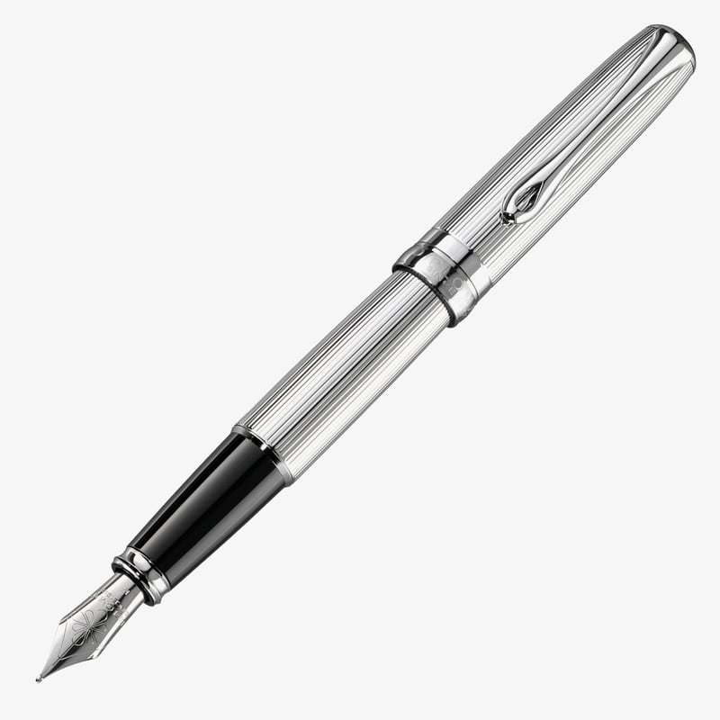 Diplomat Diplomat Excellence A2 Fountain Pen - Guilloche Lined Chrome