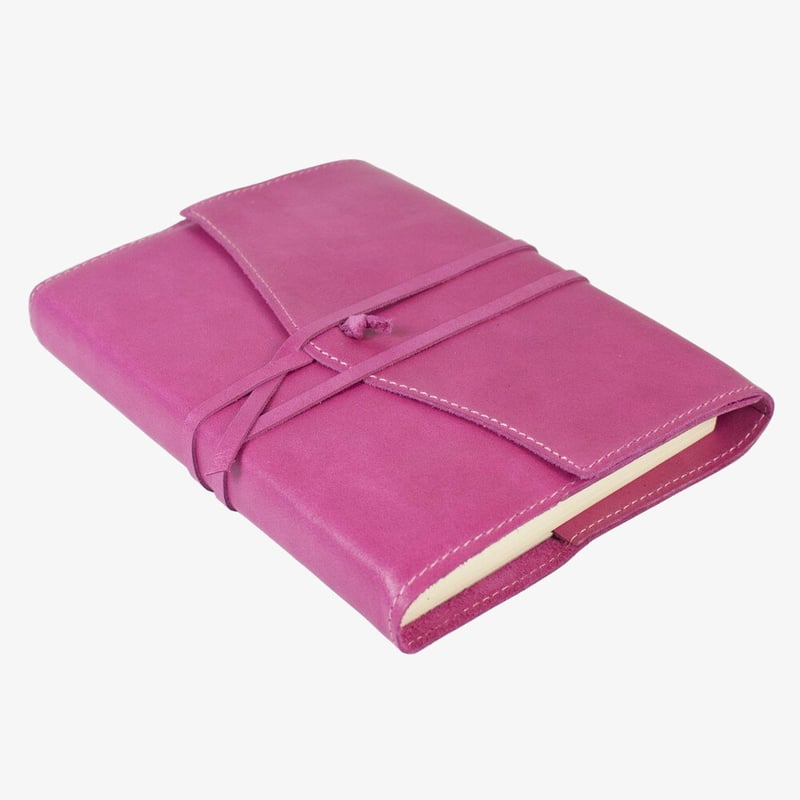 Papuro Papuro Milano Medium Refillable Journal - Raspberry with Plain Pages