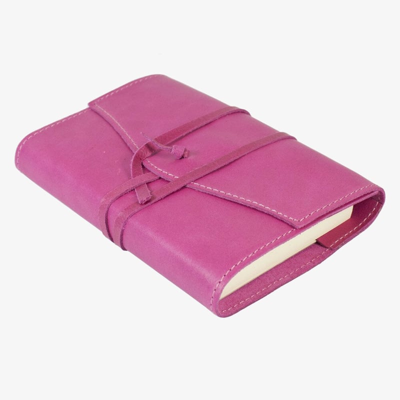 Papuro Papuro Milano Small Refillable Journal - Raspberry with Plain Pages