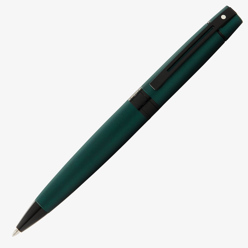 Sheaffer Sheaffer 300 Ballpoint Pen - Matte Green Lacquer PVD Trim