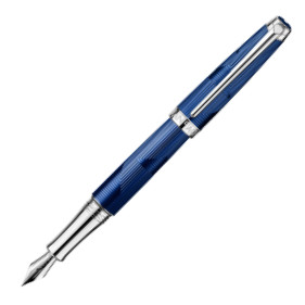 Caran d'Ache Léman Fountain Pen - Bleu Marin