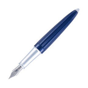 Diplomat Aero Fountain Pen - Midnight Blue