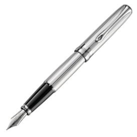 Diplomat Excellence A2 Fountain Pen - Guilloche Lined Chrome