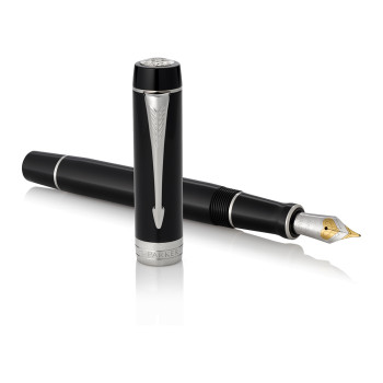 Parker Duofold Classic Fountain Pen - Centennial Black Chrome Trim - Picture 2