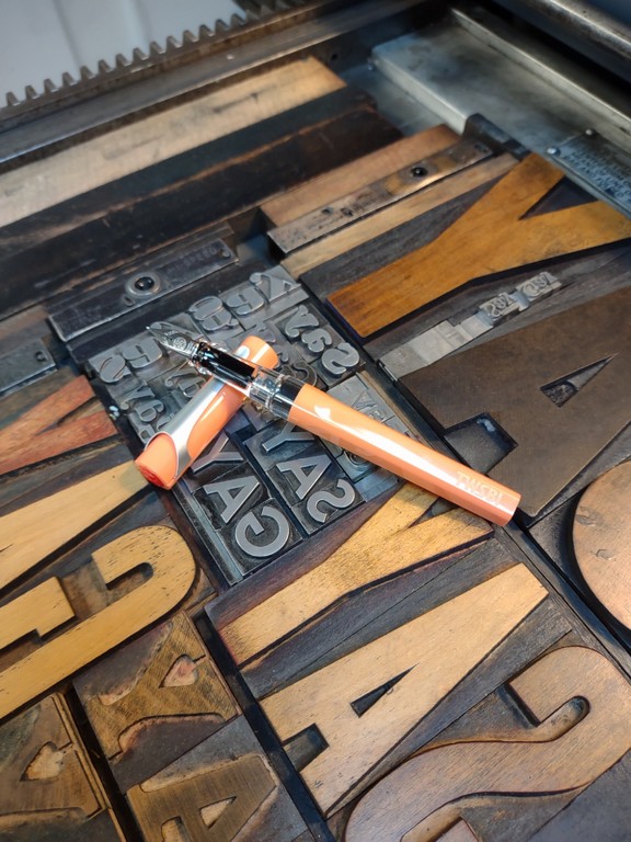 Photo of Leslie's TWSBI Swipe Fountain Pen and Printmaking Tools